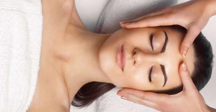 Massage giúp làm giảm mỡ mặt